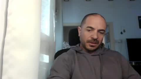 Ariel online show from February 1, 2025, 6:00 am