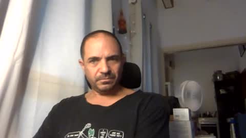 Snapshot of emmagold123 chatting on July 21, 2026, 3:53 am Ariel online show from July 21, 2026, 3:53 am