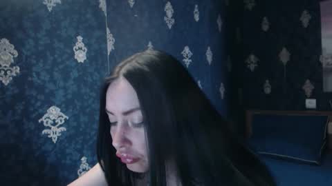 Snapshot of emmagoldx chatting on April 23, 2026, 8:35 am EmmaGoldX online show from April 23, 2026, 8:35 am
