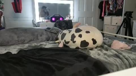 emmagray01 online show from December 14, 2024, 12:12 pm