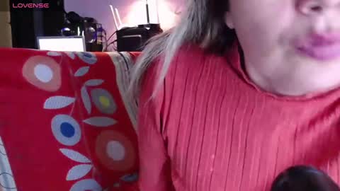 Snapshot of emmahenderson chatting on January 25, 2025, 11:22 pm Andrea online show from January 25, 2025, 11:22 pm