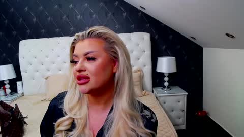 Emma Mavis online show from February 5, 2025, 7:18 am