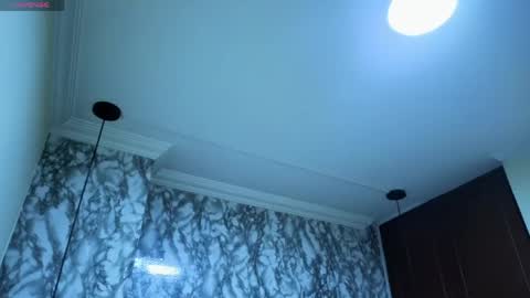 Snapshot of emmamiller__ chatting on May 8, 2026, 10:53 am online show from May 8, 2026, 10:53 am