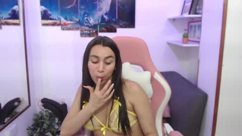 Emma  online show from February 4, 2025, 1:45 am