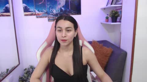 Emma  online show from March 9, 2025, 1:35 am