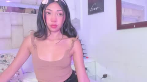 Emma online show from April 13, 2026, 1:11 am