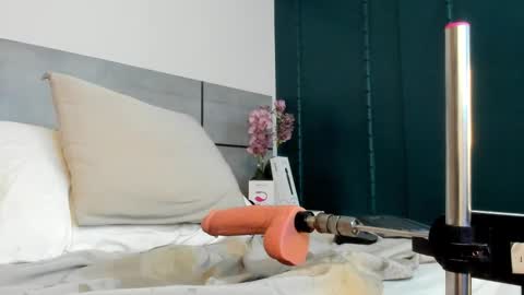  Emma  online show from February 22, 2025, 8:29 am