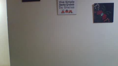 Snapshot of emmasplycer chatting on January 19, 2025, 2:15 am EmmaSplycer online show from January 19, 2025, 2:15 am