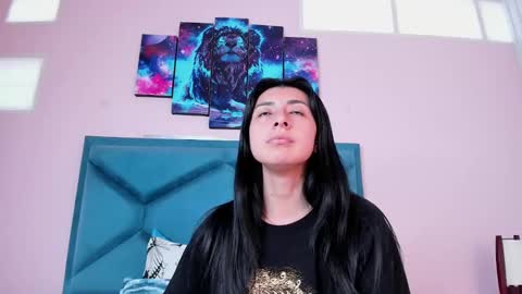  Emma  online show from March 11, 2025, 3:56 pm