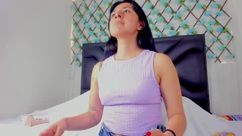  Emma  online show from April 5, 2026, 4:59 pm