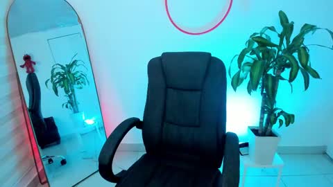 EMMA online show from December 29, 2024, 5:12 pm