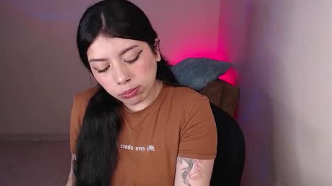 Emily  Independent model online show from March 16, 2026, 5:44 am