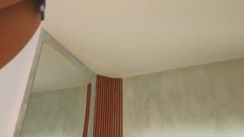 Snapshot of emmi_collins chatting on June 24, 2026, 7:57 pm emmi_collins online show from June 24, 2026, 7:57 pm