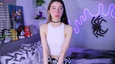 emmie_everly online show from February 9, 2026, 11:25 am