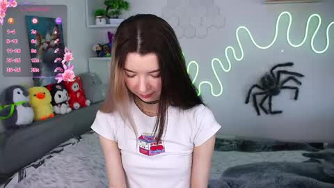 emmie_everly online show from March 20, 2026, 11:48 am