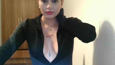 emmie online show from December 2, 2024, 3:03 pm