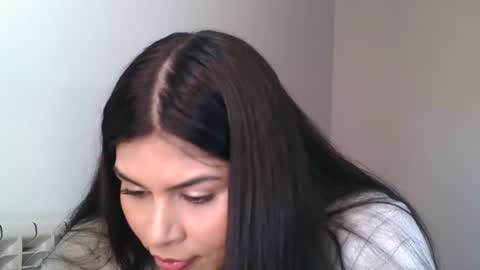 emmie online show from February 11, 2025, 2:02 pm