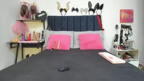          online show from April 29, 2026, 12:31 pm