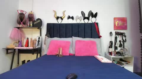          online show from June 4, 2026, 12:55 pm