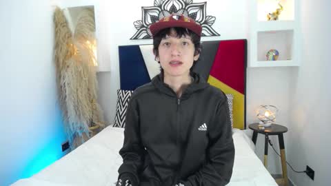 Snapshot of emmo_boy chatting on November 17, 2025, 3:23 am SERGIO online show from November 17, 2025, 3:23 am