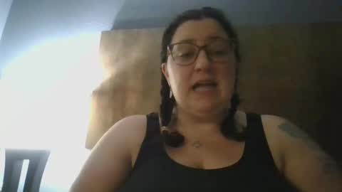 Snapshot of emmthaluscious chatting on January 7, 2025, 11:16 am emmthaluscious online show from January 7, 2025, 11:16 am