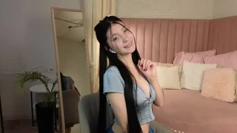 Snapshot of emmy_dreamy_ chatting on July 11, 2026, 1:41 am emmy_dreamy_ online show from July 11, 2026, 1:41 am