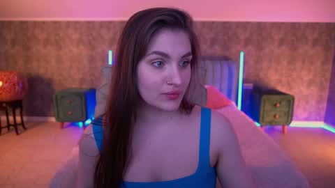 E M M Y online show from April 19, 2026, 5:51 am