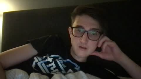 Snapshot of emotionalmotionsickness chatting on August 2, 2026, 2:37 pm emotionalmotionsickness online show from August 2, 2026, 2:37 pm