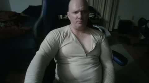 Snapshot of emsguy1 chatting on April 23, 2026, 4:24 am Matt online show from April 23, 2026, 4:24 am