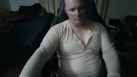 Snapshot of emsguy1 chatting on May 2, 2026, 6:29 am Matt online show from May 2, 2026, 6:29 am