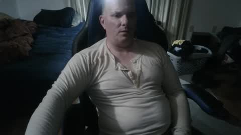 Snapshot of emsguy1 chatting on May 3, 2026, 5:57 am Matt online show from May 3, 2026, 5:57 am