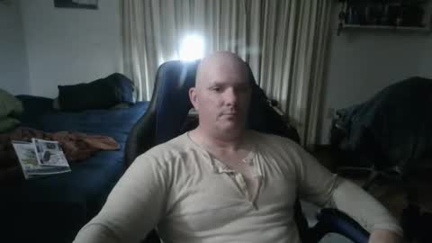 Snapshot of emsguy1 chatting on May 10, 2026, 5:23 am Matt online show from May 10, 2026, 5:23 am
