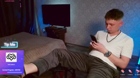 emveeboy96 online show from April 21, 2026, 6:34 pm