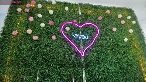 Snapshot of emy_0 chatting on January 4, 2025, 6:09 am Emy online show from January 4, 2025, 6:09 am