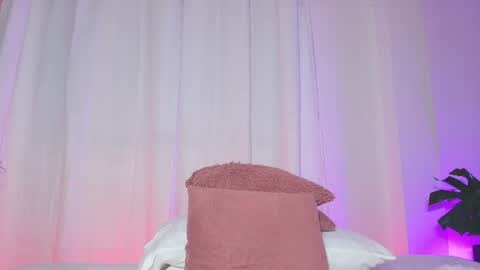 Emy online show from July 22, 2026, 2:58 am