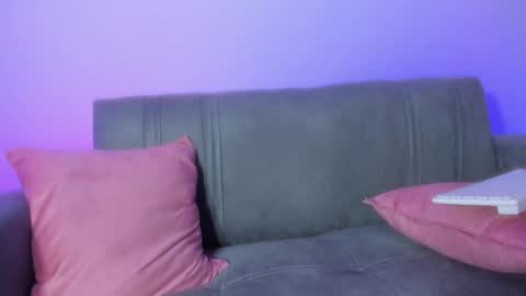 Emy online show from February 8, 2025, 12:39 pm