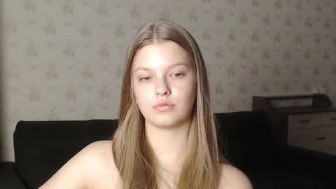 Snapshot of emysway chatting on February 11, 2025, 9:31 am EmySway online show from February 11, 2025, 9:31 am