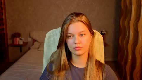 Snapshot of emysway chatting on November 14, 2025, 3:00 pm EmySway online show from November 14, 2025, 3:00 pm