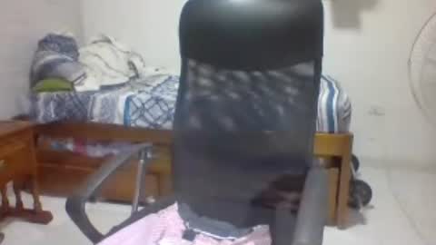 Snapshot of enanoculero chatting on July 3, 2026, 2:18 am EnanoCulero online show from July 3, 2026, 2:18 am
