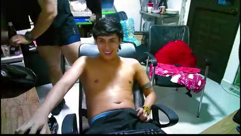 andres online show from September 13, 2025, 12:05 pm