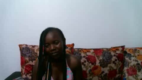 Vee online show from January 17, 2026, 9:25 am