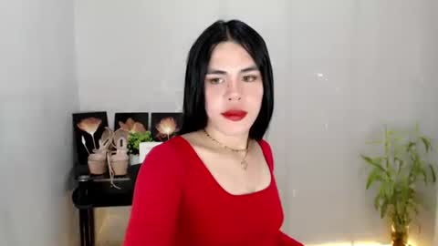 enchantress_mia03 online show from June 2, 2026, 9:33 am