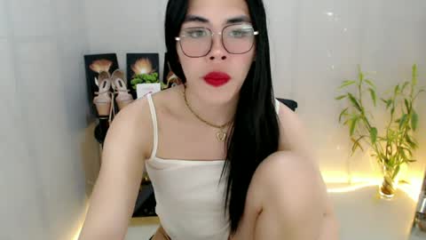 enchantress_mia03 online show from June 30, 2026, 4:46 am