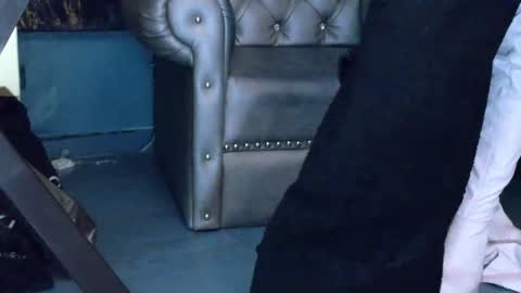 EnchantressQueen online show from March 13, 2026, 8:04 pm