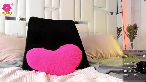 Snapshot of enchanttress chatting on February 7, 2025, 5:20 am Enchanttress online show from February 7, 2025, 5:20 am