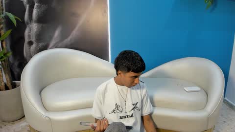 Ender online show from February 14, 2026, 2:03 pm