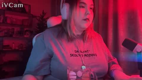 endless_voice_ online show from December 14, 2025, 11:15 am