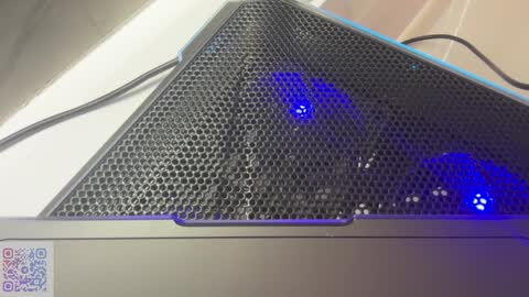 Snapshot of endlessmia chatting on December 13, 2024, 11:50 pm Mia online show from December 13, 2024, 11:50 pm