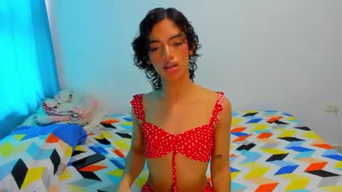 engel20042001 online show from December 23, 2024, 3:55 pm