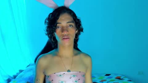 engel20042001 online show from December 24, 2024, 5:44 pm